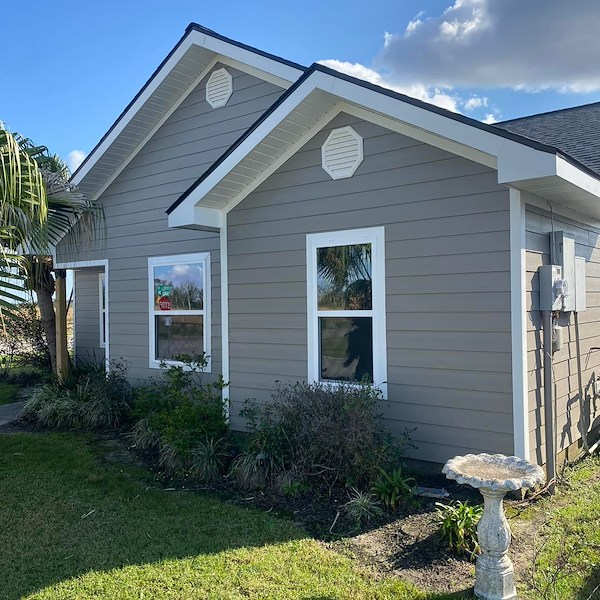 Home Siding Service Image